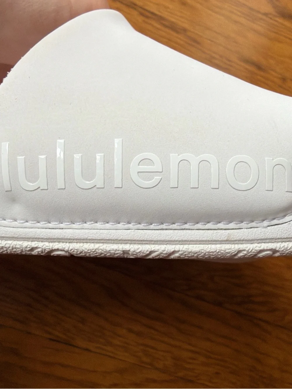Like New - Lululemon Restfeel Slides in White (Men’s 8/Women’s 10)